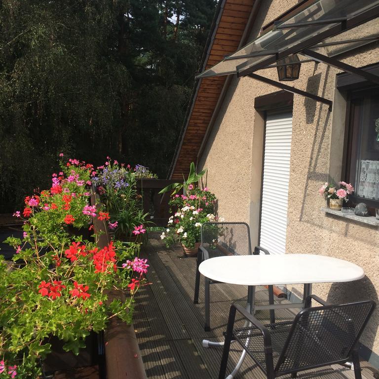 Ferienwohnung Guerth Kleinhennersdorf Exterior photo